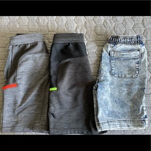 Boys Size 6/7 shorts